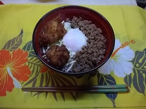 温たま♡から揚げ＆そぼろ丼